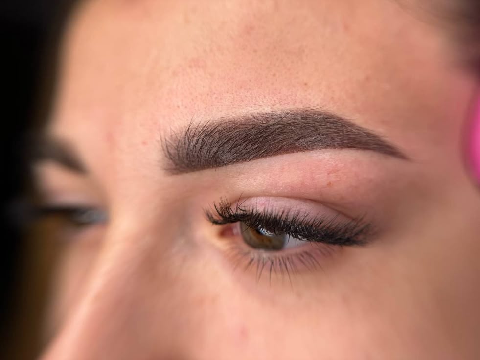 Micropigmentación de Cejas